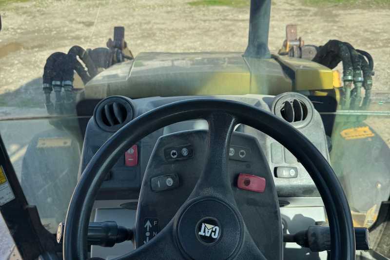 OmecoHub - Immagine CATERPILLAR 428F